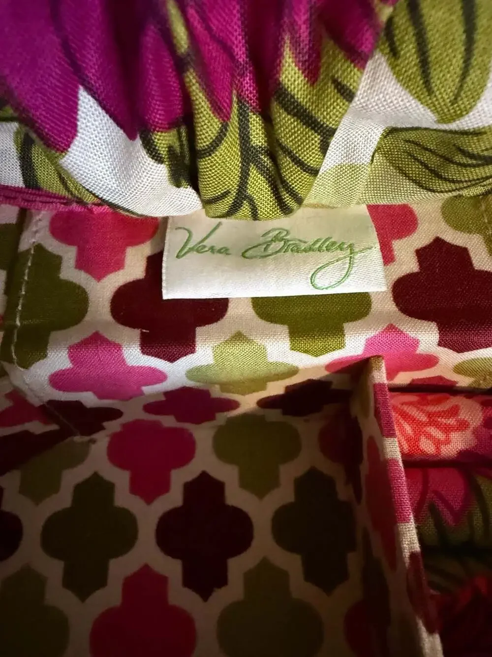 Vera Bradley Hello Dahlia Quilted Travel Jewelry Organizer Case